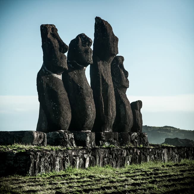 Moais of Ahu Vai Uri at Tahai