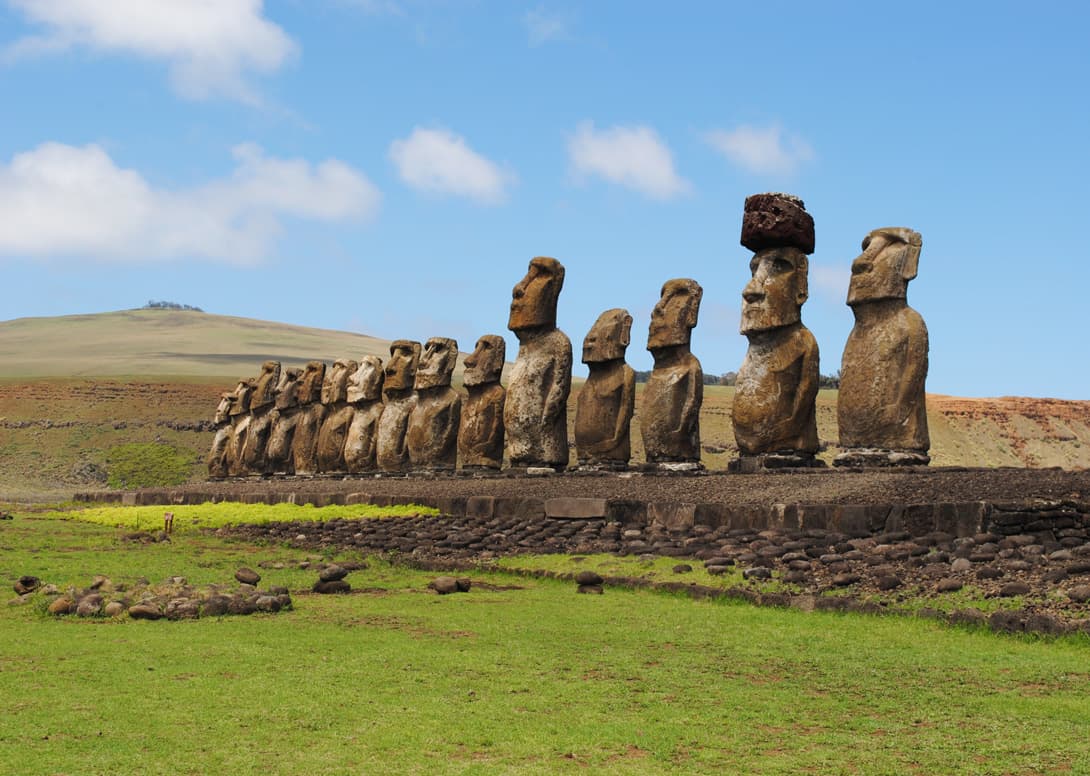 15 moai statues at Ahu Tongariki