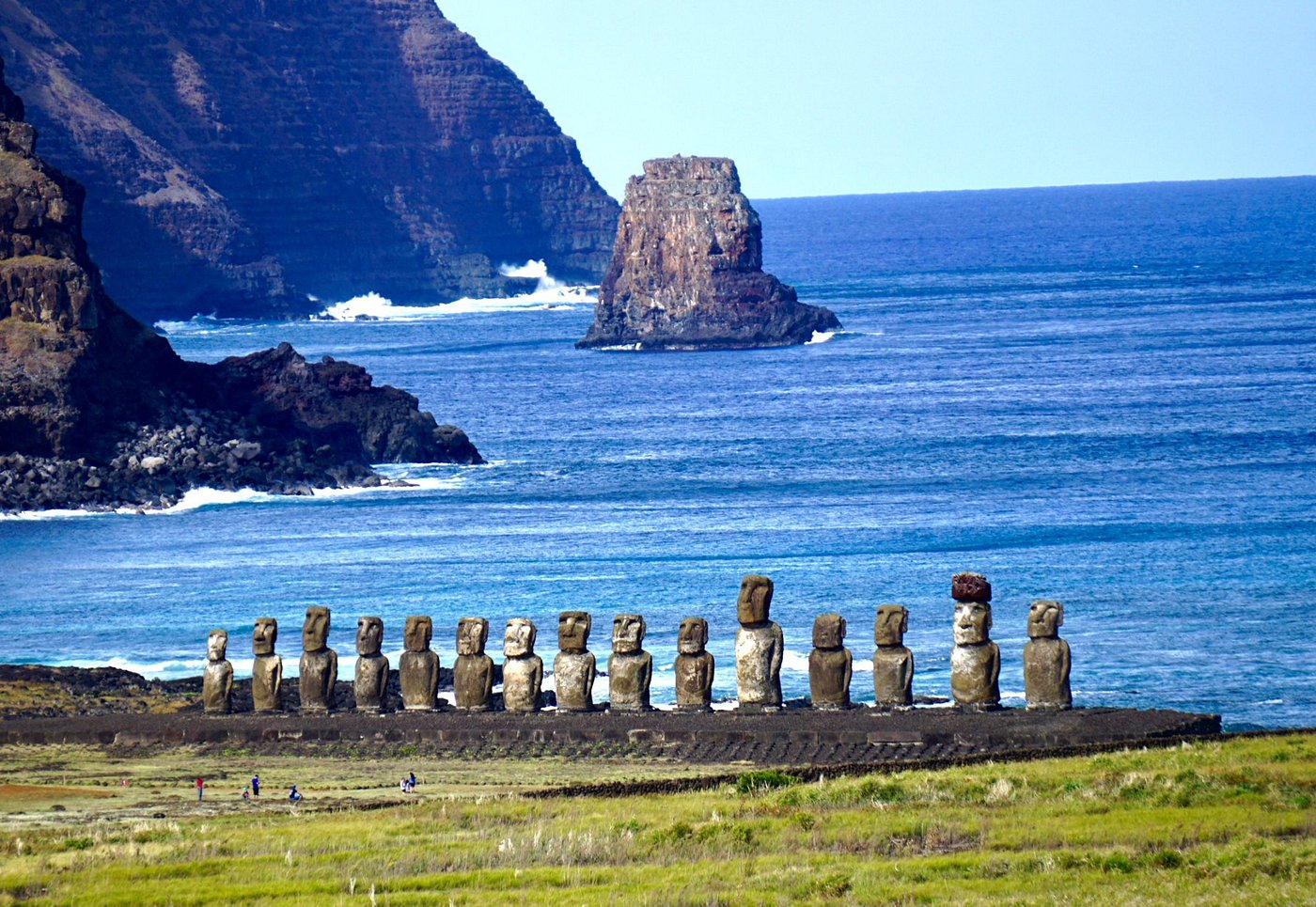 Vista de ahu tongariki en Rapa Nui.