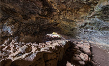 Rock beds in cave Ana Te Pahu