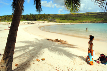 Rapa Nui woman at Anakena beach.